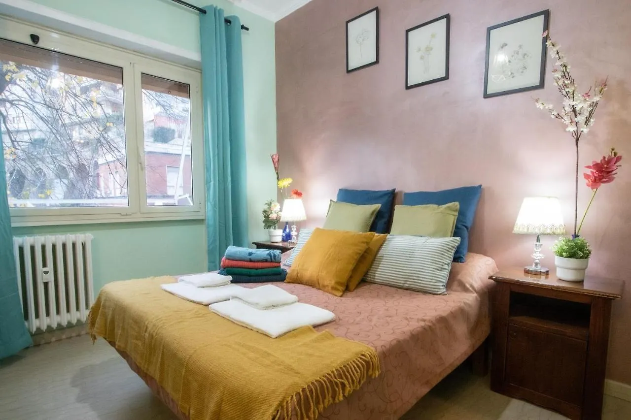 B&B Colorful Suite Yard Roma Alojamento de Acomodação e Pequeno-almoço