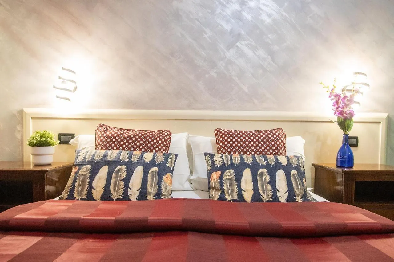 B&B Colorful Suite Yard Roma Bed and breakfast